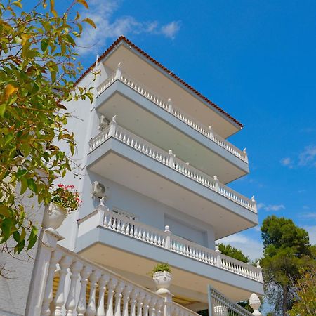 Vila Marina Apartments Саранда Экстерьер фото