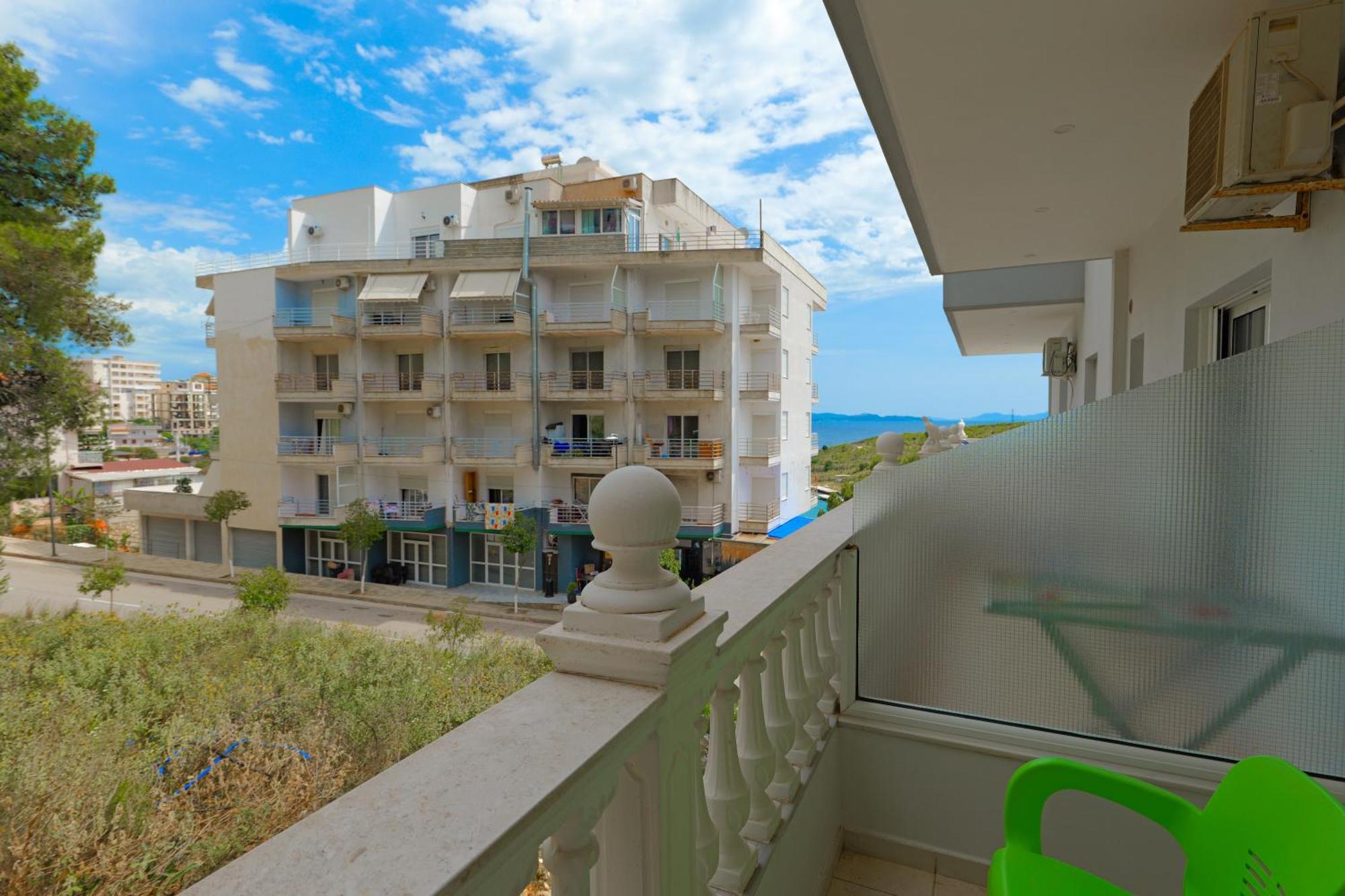 Vila Marina Apartments Саранда Экстерьер фото