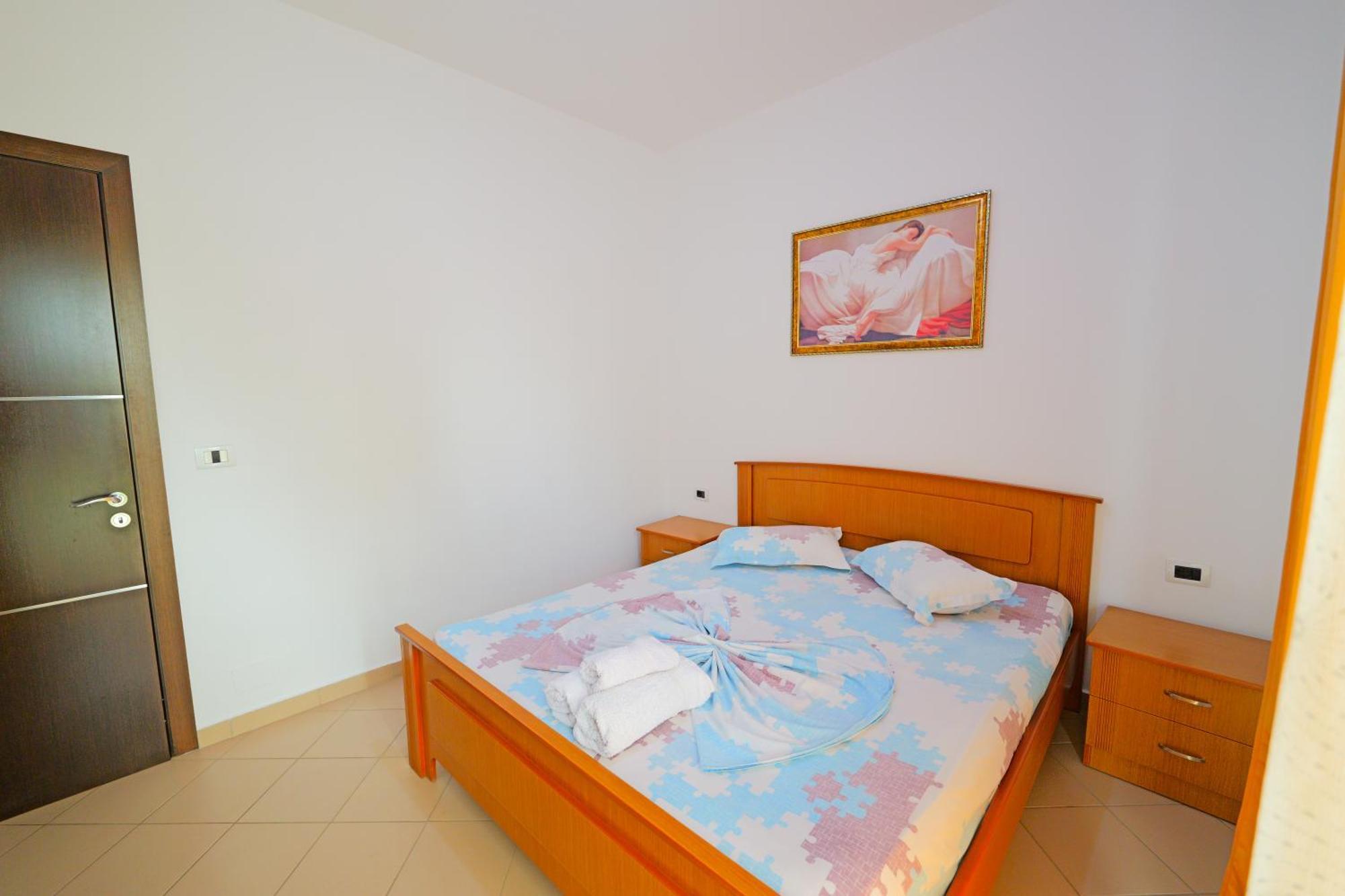 Vila Marina Apartments Саранда Экстерьер фото